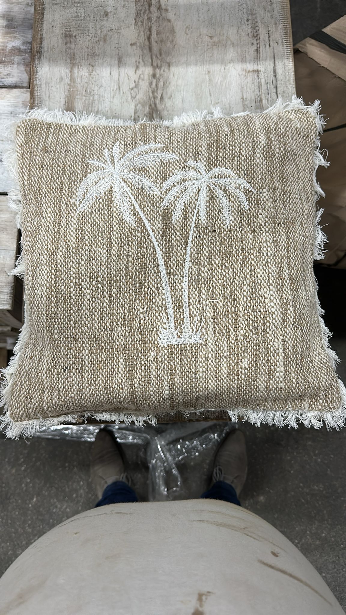 Pillowcover Double White Palm design  40x40