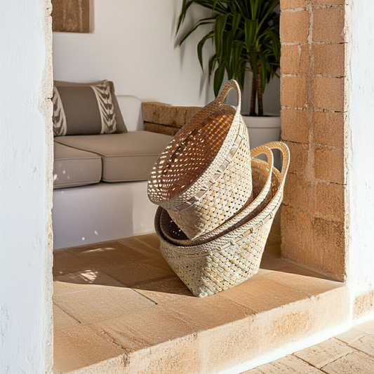 Set fo three rattan baskets. Model Janpur