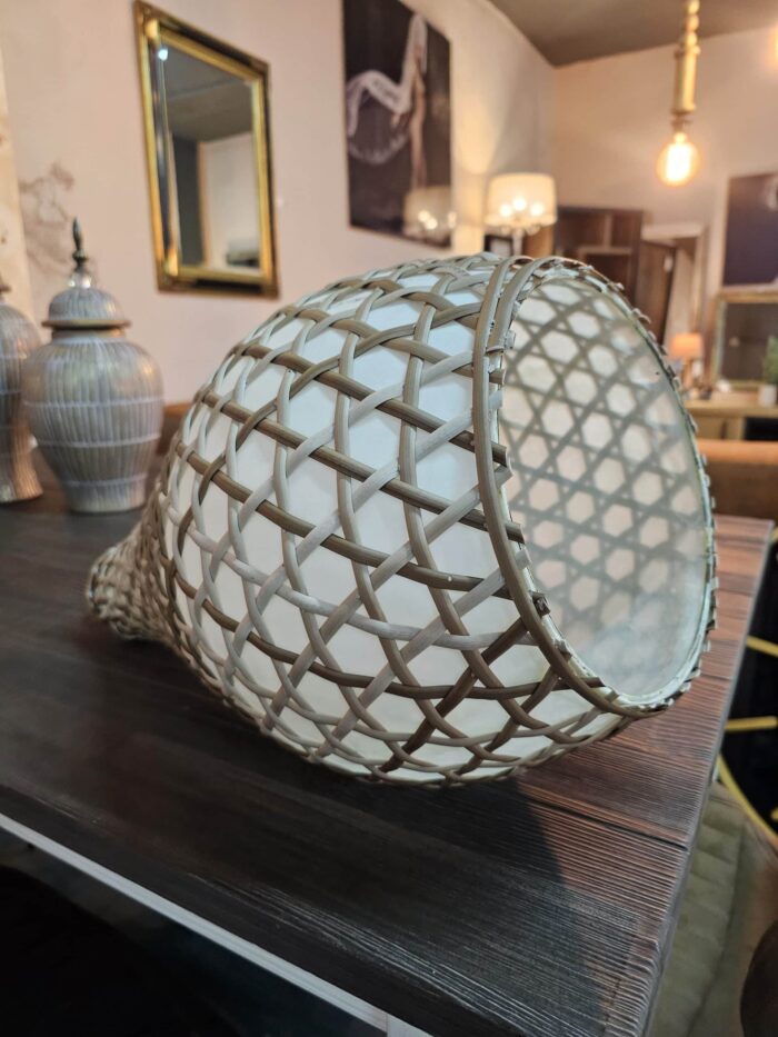 Lantern shaped ceiling lamp - Image 7